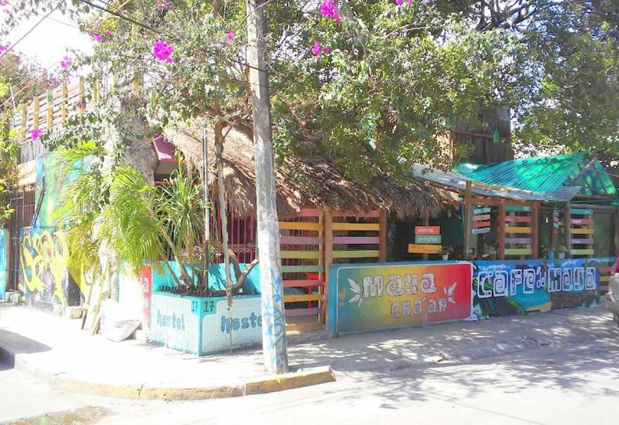 Maya Cha'An Guesthouse Cancún Extérieur photo