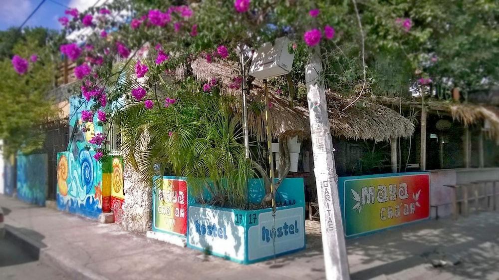 Maya Cha'An Guesthouse Cancún Extérieur photo